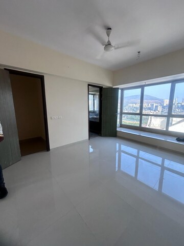 2.5 BHK Apartment For Rent in DB Orchid Woods, Goregaon East
