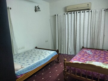 Bedroom in 3 BHK Apartment at Marine Drive – for Sale