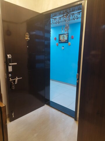 Room in 3.5 BHK Apartment at Five Star Royal Grandeur, Bopodi – for Sale