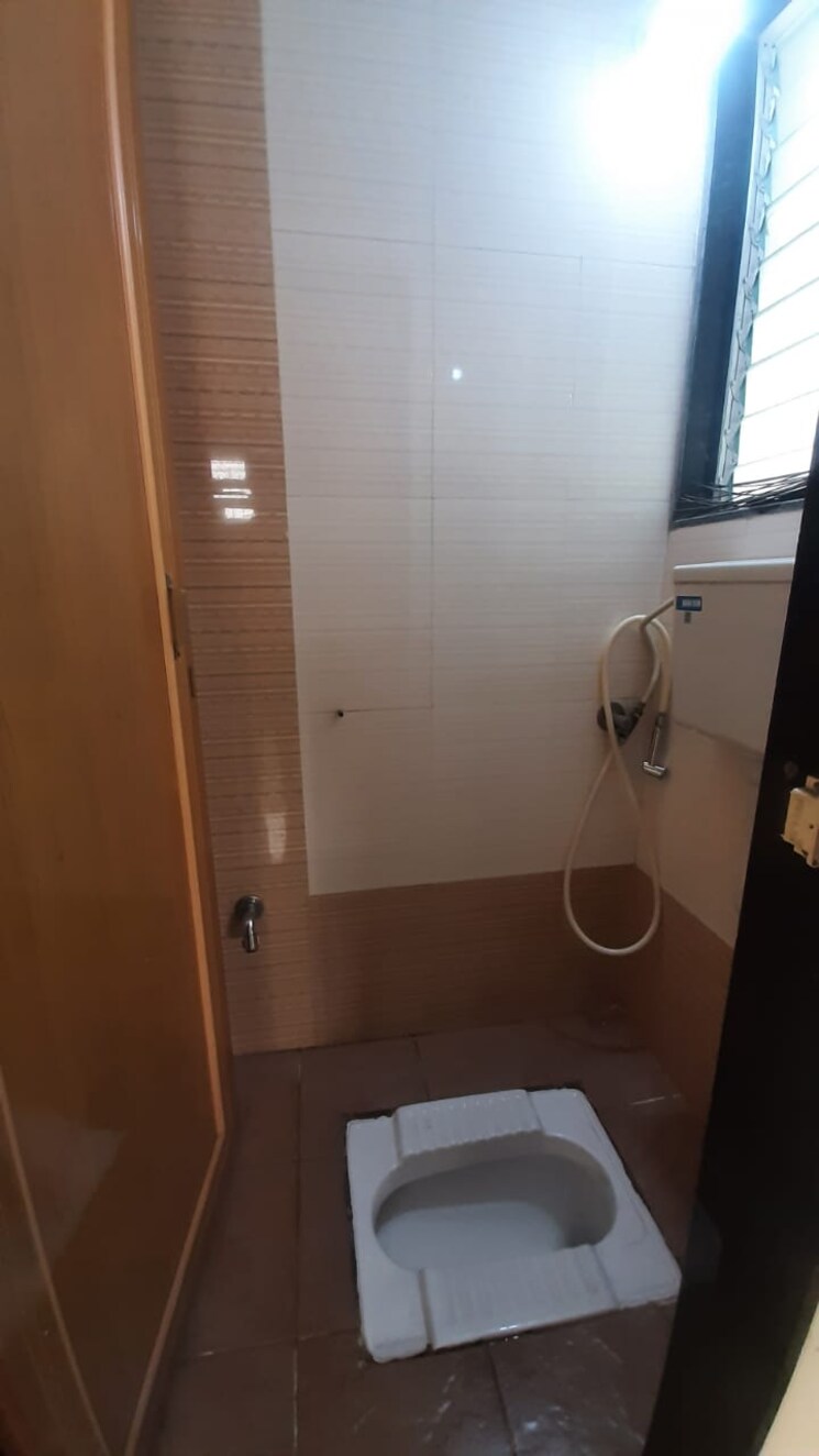 Bathroom, vakratund-chs 1 Bedroom 650 Sq.Ft. Apartment In Ghansoli Navi Mumbai 7771755