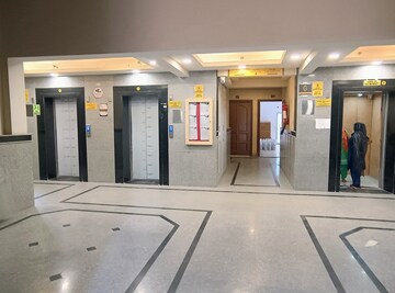 Lift in 3 BHK Apartment at Purvanchal Royal City II, Chi V Greater Noida – for Sale