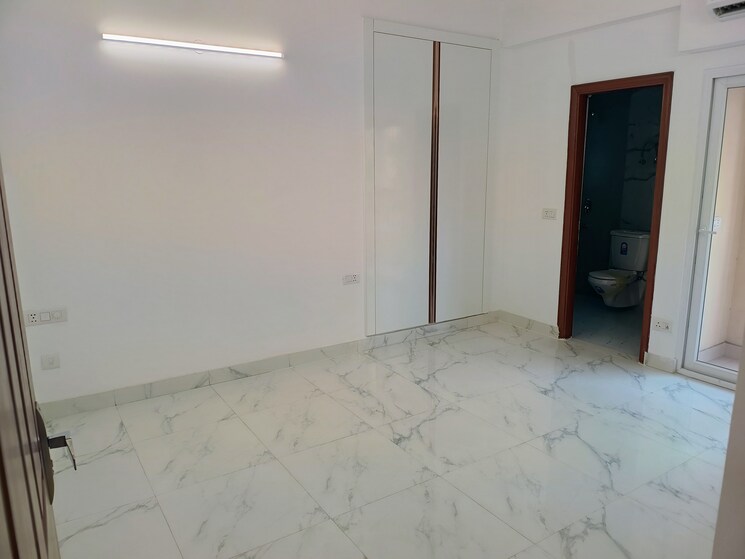 Room, purvanchal-royal-city-ii 3 Bedroom 1825 Sq.Ft. Apartment In Chi V Greater Noida Greater Noida 7771799