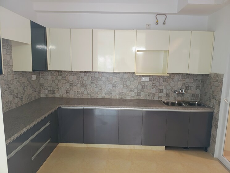 Kitchen, purvanchal-royal-city-ii 3 Bedroom 1825 Sq.Ft. Apartment In Chi V Greater Noida Greater Noida 7771799