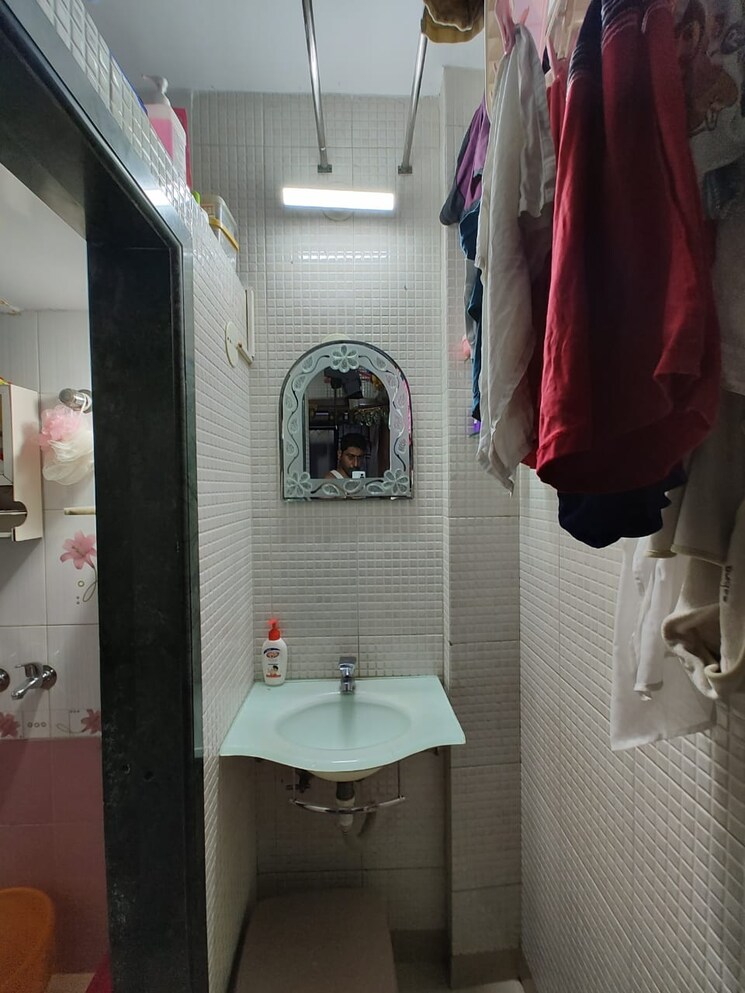 Bathroom, chamunda-residency 1 Bedroom 600 Sq.Ft. Apartment In Ghansoli Navi Mumbai 7771780