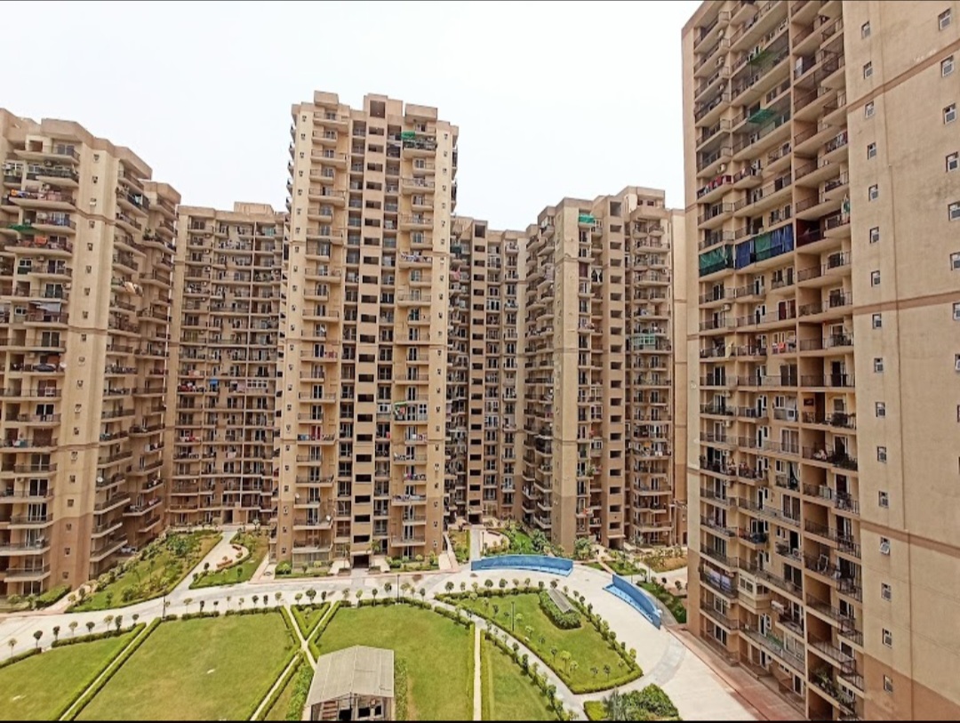 2 BHK Apartment For Sale in La Residentia Noida Ext T