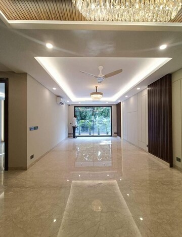 4 BHK Builder Floor For Sale in Saket