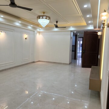 3 BHK Builder Floor For Sale in Saket