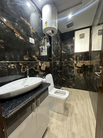 Master Bedroom in 3 BHK Builder Floor at Saket – for Sale