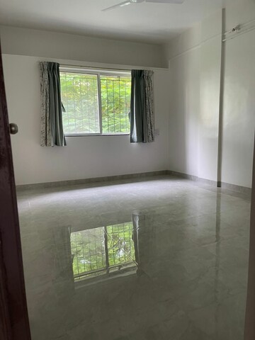 Room in 2 BHK Apartment at Ananda Residency, Kothrud – for Sale