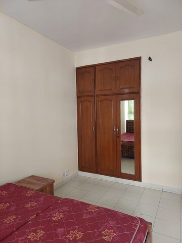 Room in 2 BHK Apartment at Ansal Sushant Estate, Sector 52 – for Sale