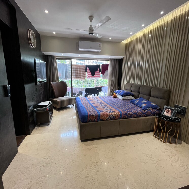 Bedroom, andheri west 6 Bedroom 2700 Sq.Ft. Apartment In Andheri West Mumbai 7772443