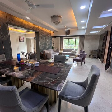 Living Room in 6 BHK Apartment at Andheri West – for Sale