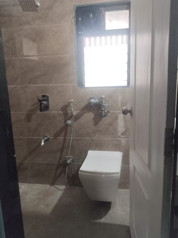 Bathroom, gagangiri-northern-star 2 Bedroom 850 Sq.Ft. Apartment In Dahisar West Mumbai 7772628