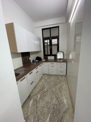 Kitchen in 3 BHK Builder Floor at SS Mayfield Gardens, Mayfield Garden – for Sale