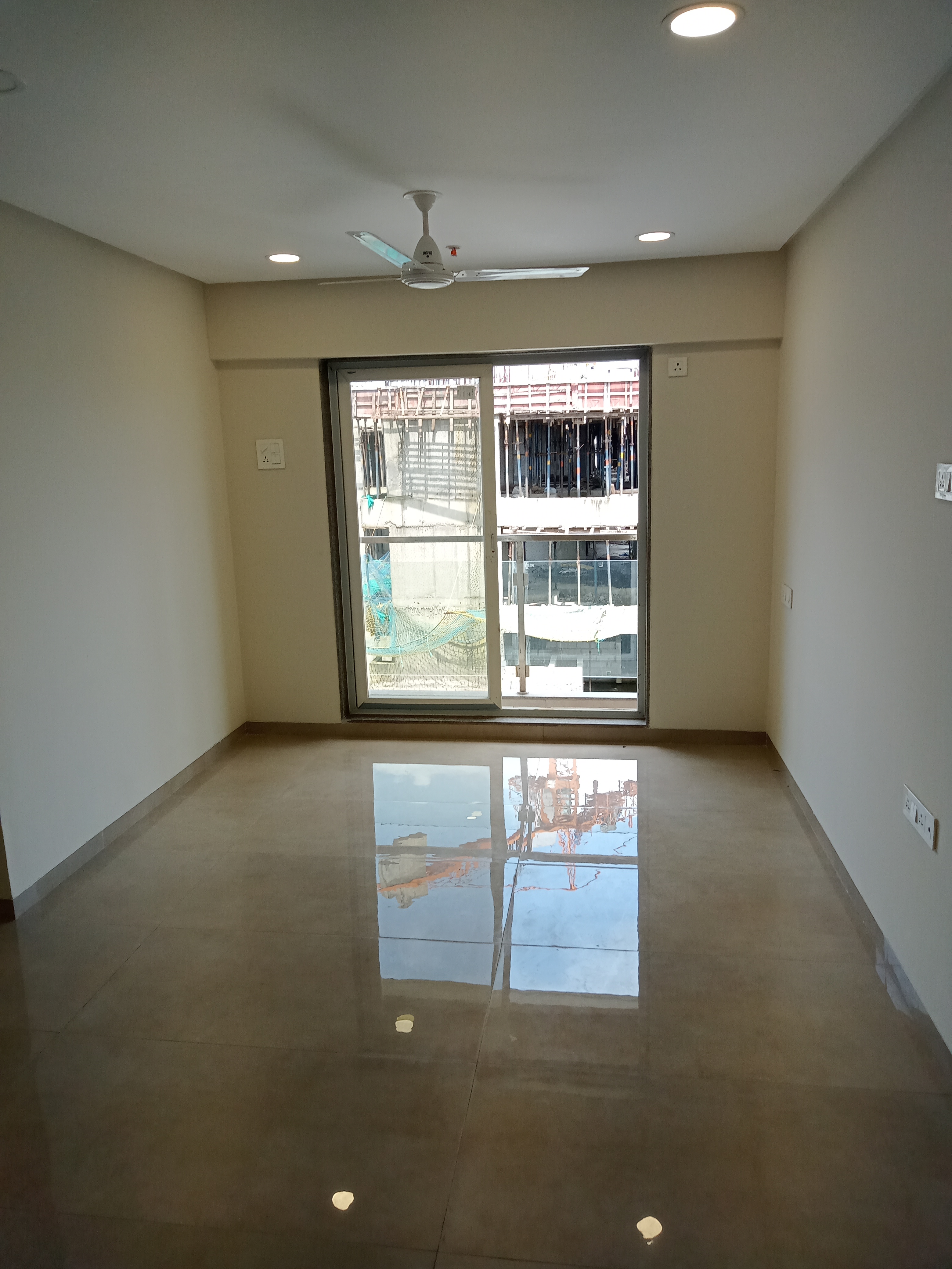 2 BHK + Extra Room Apartment For Sale in Maithili Pride