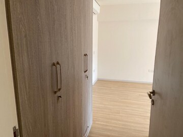 3 BHK Apartment For Rent in DLF The Skycourt, Sector 86