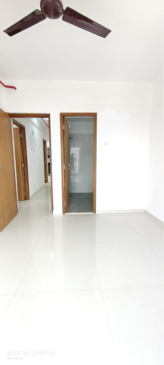 3 BHK Apartment For Resale in Romell Serene Ic Colony Mumbai  7772852