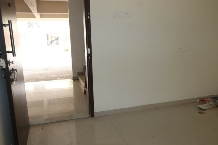 Room, qn-greens-phase-2 1 Bedroom 625 Sq.Ft. Apartment In Taloja Navi Mumbai 7772877