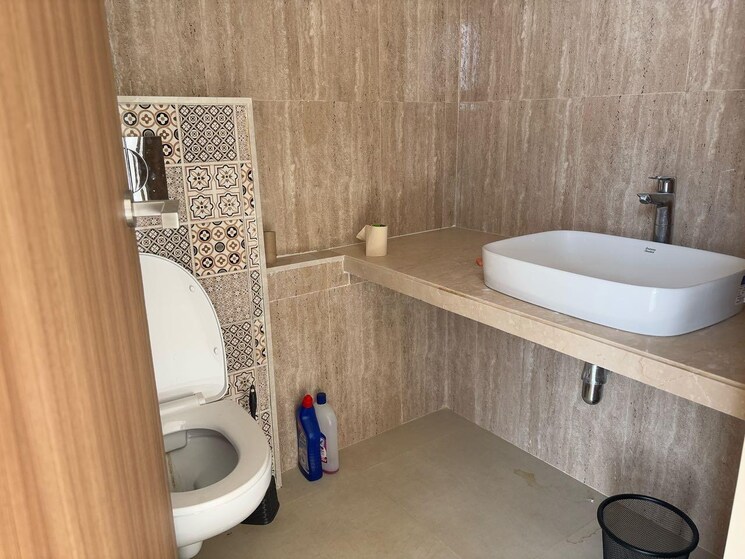 Bathroom, lodha-primo 3 Bedroom 1082 Sq.Ft. Apartment In Parel Mumbai 7772860