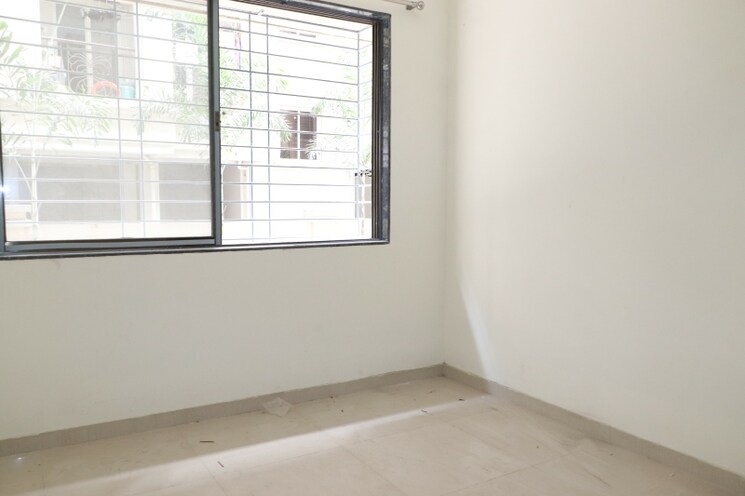 Room, qn-greens-phase-2 1 Bedroom 625 Sq.Ft. Apartment In Taloja Navi Mumbai 7772877