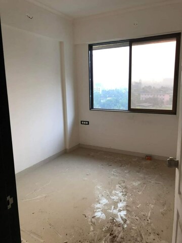 Room in 1 BHK Apartment at Arihant Anaika Phase 3, Taloja – for Sale
