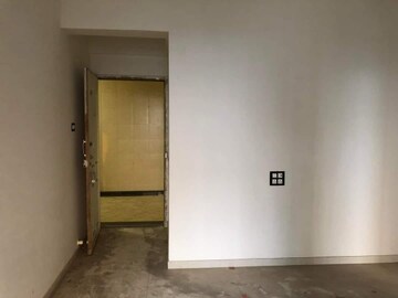 Room in 1 BHK Apartment at Arihant Anaika Phase 3, Taloja – for Sale
