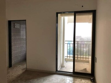 Room in 1 BHK Apartment at Arihant Anaika Phase 3, Taloja – for Sale