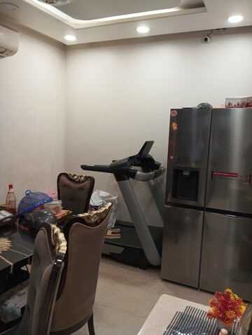 Master Bedroom in 3 BHK Builder Floor at Lajpat Nagar Iii – for Sale