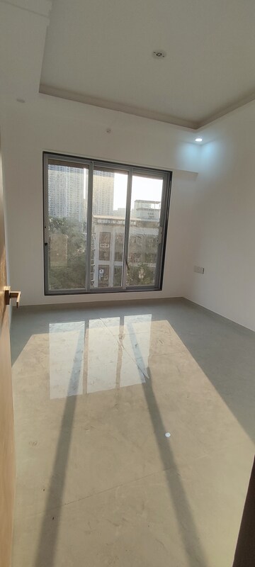 Bedroom in 2 BHK Apartment at Varadvinayak Siddhivinayak Aura, Mira Road East – for Sale