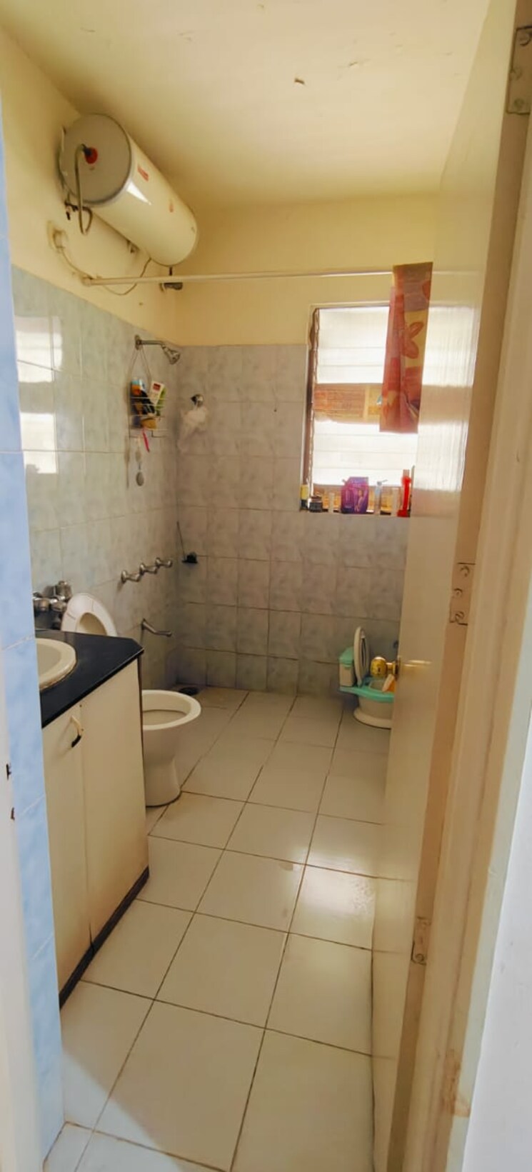 Bathroom, landmark-garden 2 Bedroom 1254 Sq.Ft. Apartment In Kalyani Nagar Pune 7773241