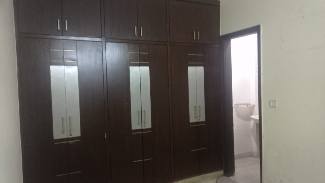 2 BHK + Study Room Builder Floor For Sale in Lajpat Nagar 4