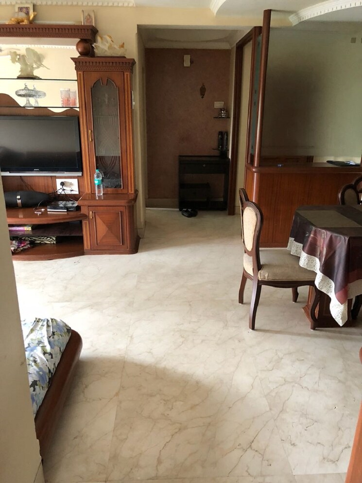 Living Room, bandra west 2 Bedroom 750 Sq.Ft. Apartment In Bandra West Mumbai 7773336