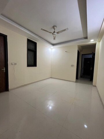 Room in 2 BHK Builder Floor at Palm Residency Chhatarpur, Chattarpur – for Sale