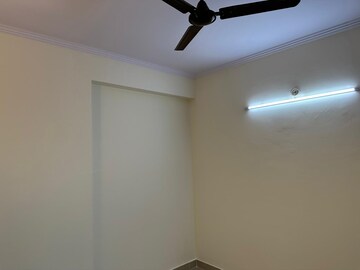 2.5 BHK Apartment For Sale in Ajnara Le Garden, Sector 16b Greater Noida