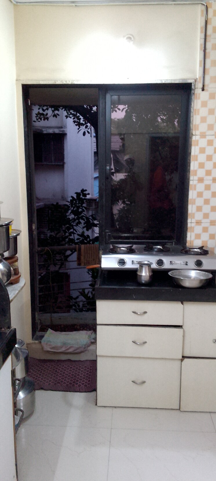 Kitchen, vallabh-darshan 2 Bedroom 600 Sq.Ft. Apartment In Vile Parle East Mumbai 7773611
