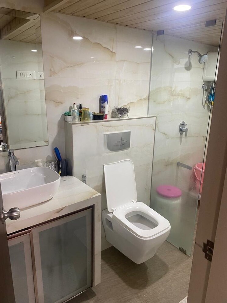 Bathroom, malabar hill 3 Bedroom 1100 Sq.Ft. Apartment In Malabar Hill Mumbai 7773709