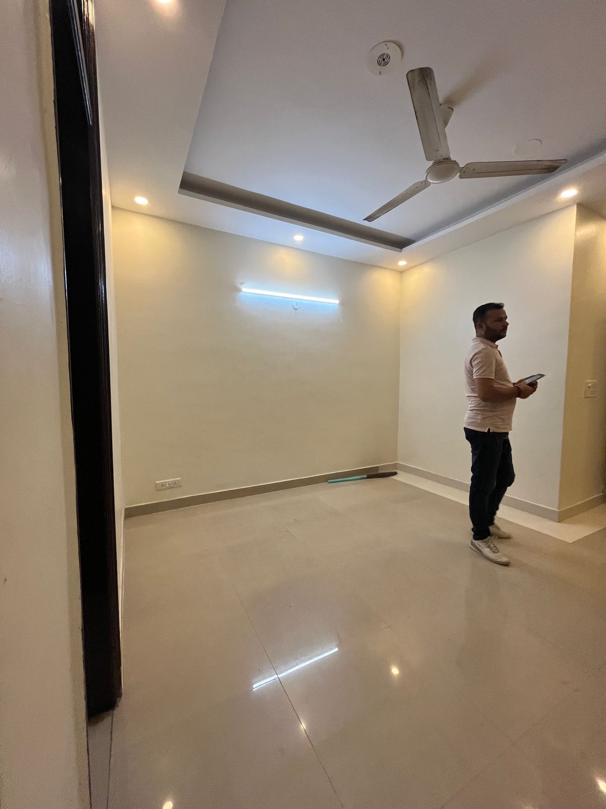 3 BHK Builder Floor For Sale in Palm Residency Chhatarpur