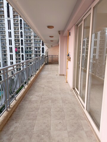 Balcony in 3 BHK Apartment at DLF The Skycourt, Sector 86 – for Sale
