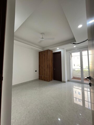Room in 3 BHK Builder Floor at Risland Sky Mansion, Chattarpur – for Sale