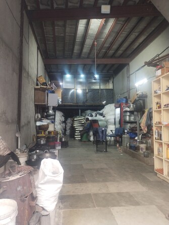 Commercial Warehouse 1000 Sq.Yd. For Rent in Kurla West Mumbai  7774016