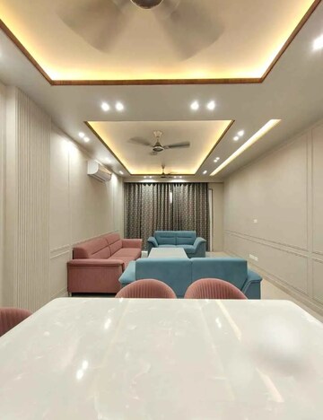 Furnished Amenities in 4 BHK Builder Floor at Ansal API Esencia, Sector 67 – for Sale