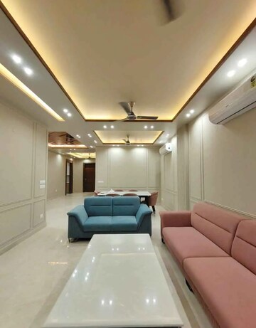 Living Room in 4 BHK Builder Floor at Ansal API Esencia, Sector 67 – for Sale