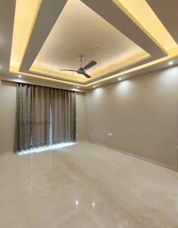 Room in 4 BHK Builder Floor at Ansal API Esencia, Sector 67 – for Sale