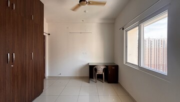Kitchen in 3 BHK Apartment at Prestige Finsbury Park Regent, Bagaluru  – for Rent