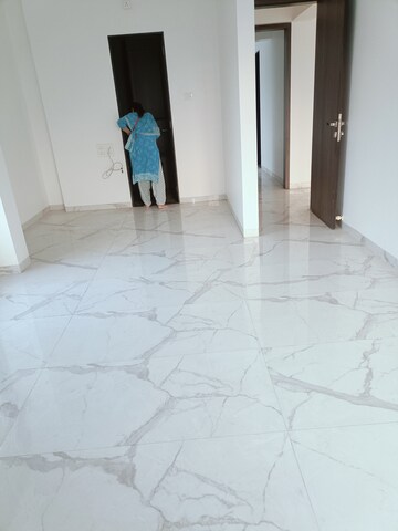 Room in 3 BHK Apartment at SRK Shivtirtha, Kothrud – for Sale