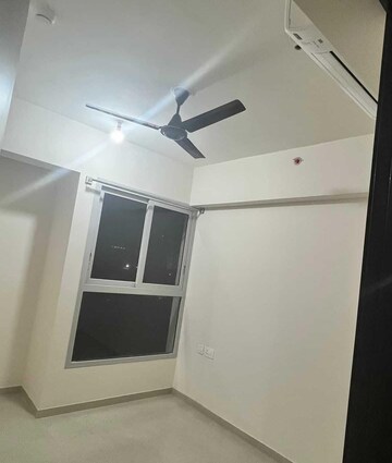 Furnished Amenities in 2 BHK Apartment at Lodha Amara, Kolshet Road – for Sale