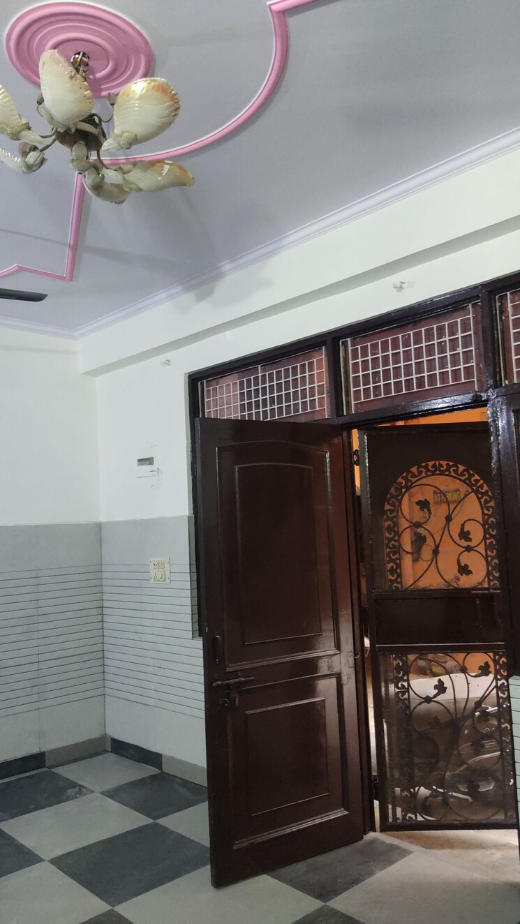 Living Room, burari 2 Bedroom 85 Sq.Yd. Apartment In Burari Delhi 7765237