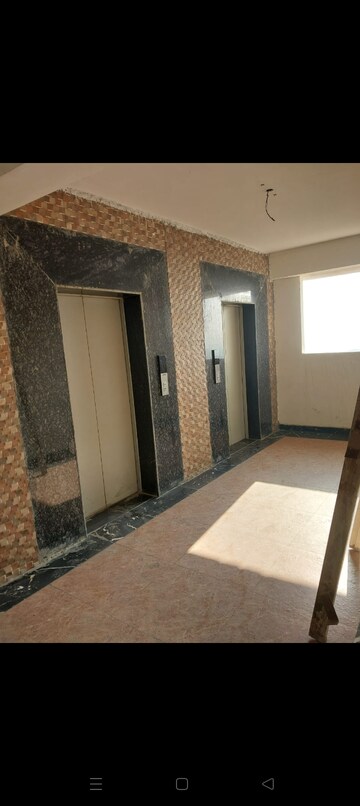 Room in 2 BHK Apartment at Migsun Roof, Raj Nagar Extension – for Sale