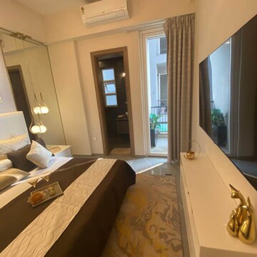 Furnished Amenities in 3 BHK Apartment at Smart World Gems, Sector 89 – for Sale
