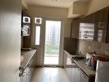 Kitchen in 3 BHK Apartment at DLF The Skycourt, Sector 86 – for Sale